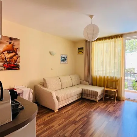 Amadeus I 25 Sunny Apartman