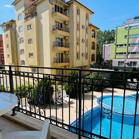 Amadeus I 25 Sunny Apartman *